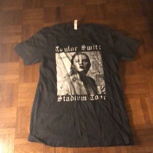 taylor swift reputation concert tee